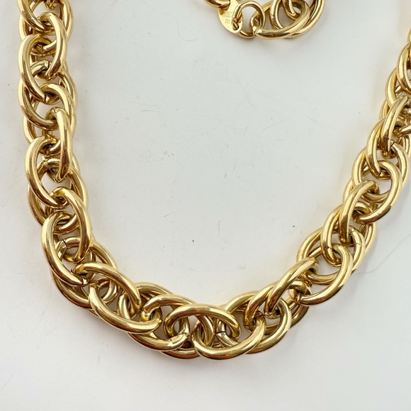 Vintage Trifari Signed Double Oval Link Goldtone Chain Necklace 18 1/2” - Picture 3 of 5